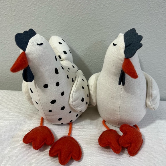 Target fabric‎ chickens - Picture 1 of 4